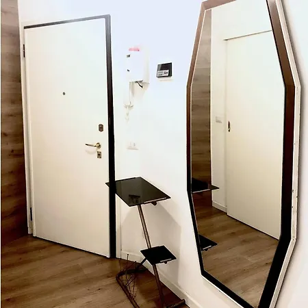 Lottosuite Amendola Fiera Sansiro No 1 Apartamento *